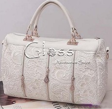 CARTERA -BOLSO CON ENCAJE